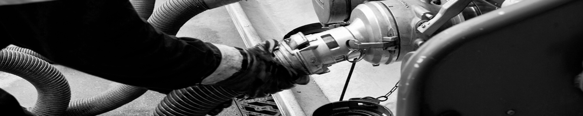 Fuel Sales & Distribution | RogueFuel.ca | Munro Industries rf-10070305 1920x384