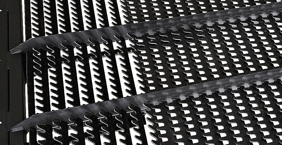 Harvest 62" X 26" John Deere Bottom Sieve - BS1065 | RogueFuel.ca