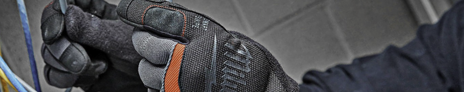 Electric Safety Gloves | RogueFuel.ca | Munro Industries rf-100703151905