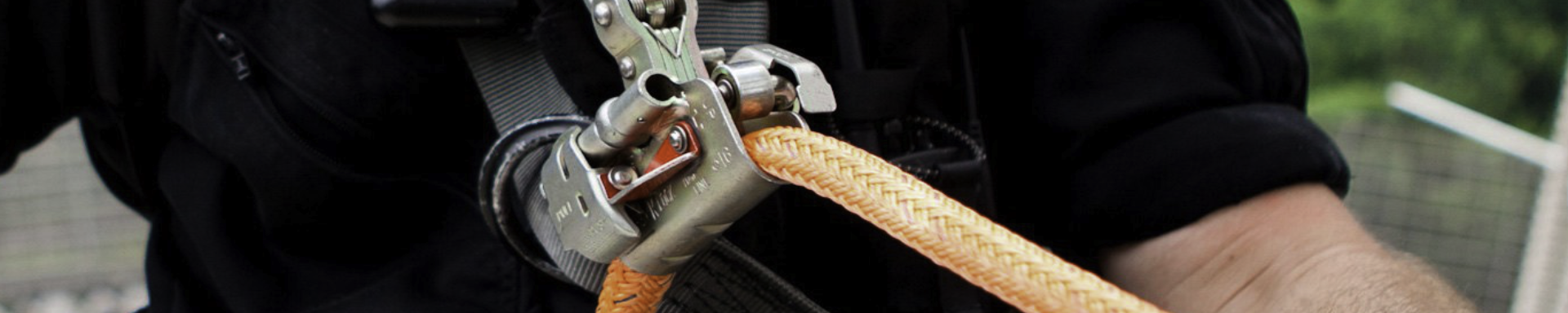 Fall Rescue Devices | RogueFuel.ca | Munro Industries rf-100703150302