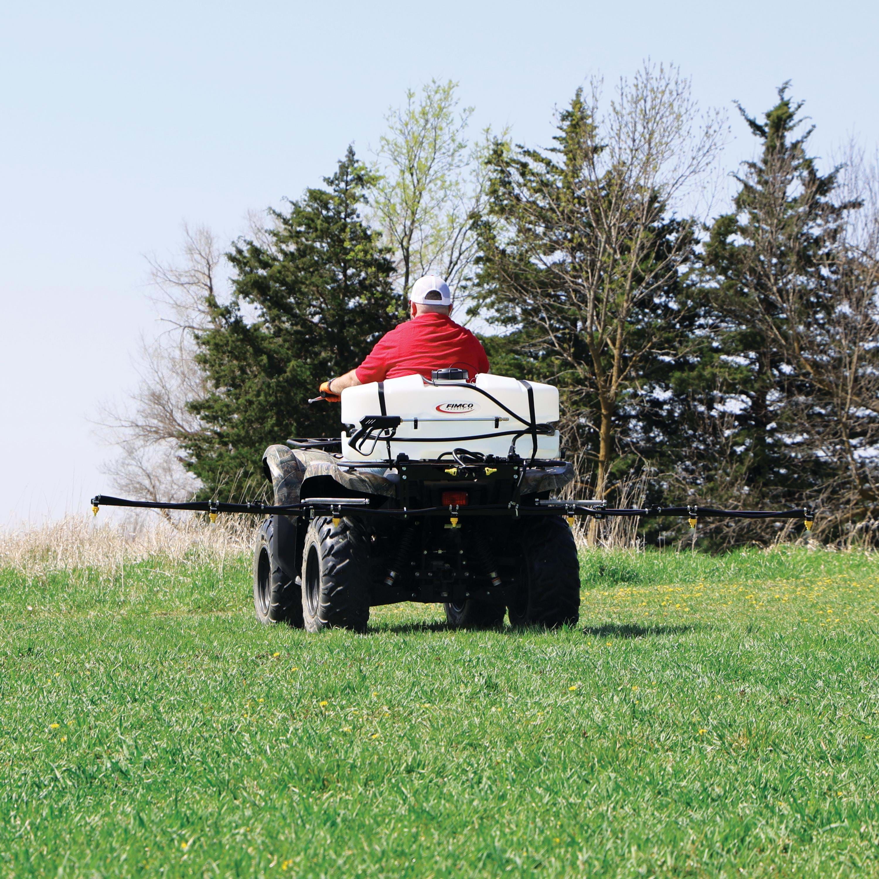 FIMCO 25 Gallon 12 Volt Dual Boom ATV Sprayer w/ 7-Nozzle and XT010 Broadcast Boom - 5303818 | RogueFuel.ca