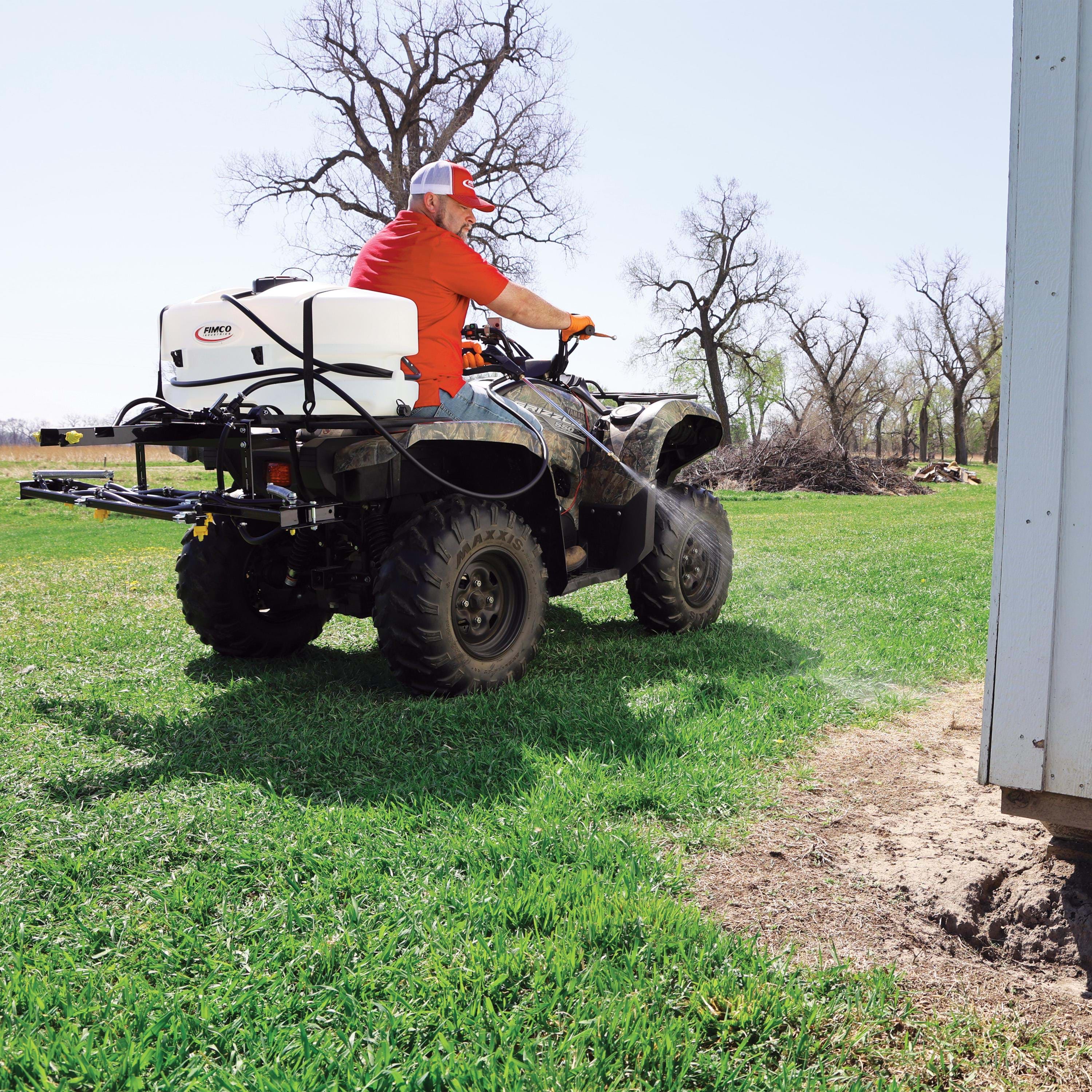 FIMCO 25 Gallon 12 Volt Dual Boom ATV Sprayer w/ 7-Nozzle and XT010 Broadcast Boom - 5303818 | RogueFuel.ca